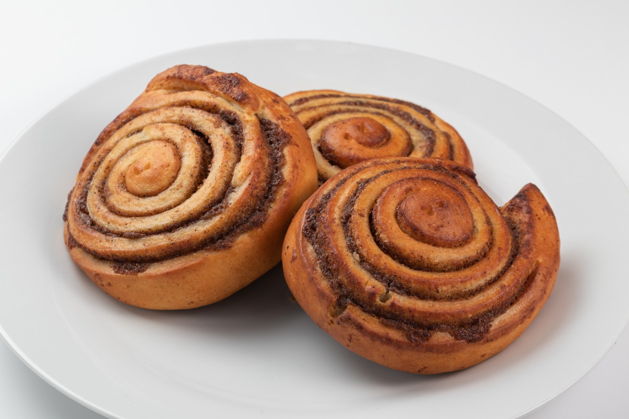 11 Thanksgiving Dinner Rolls Filled with Tradition and Warmth