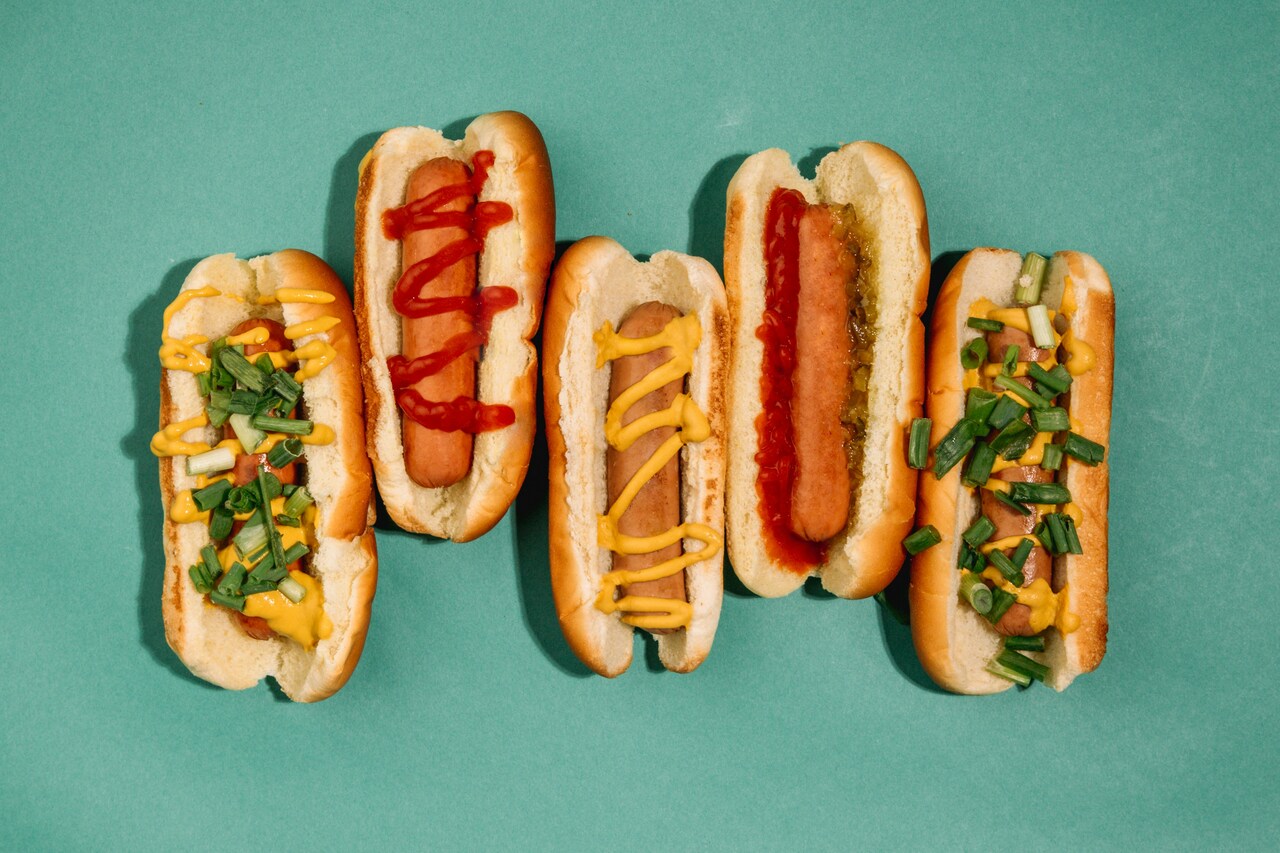 8 Hot Dog