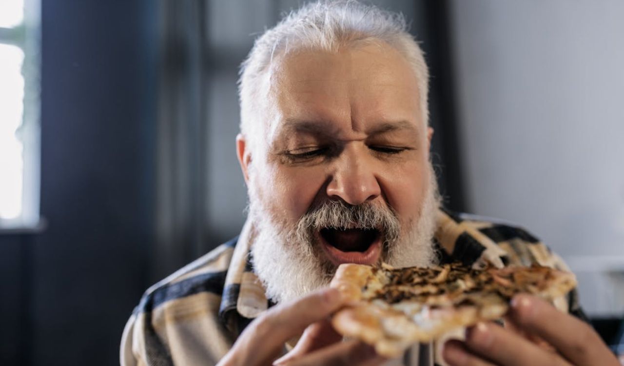 Eating pizza as comfort food