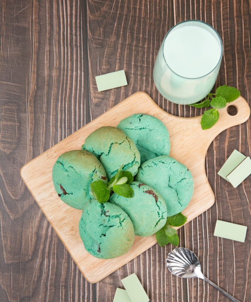 Mint Chocolate Chip Cookies