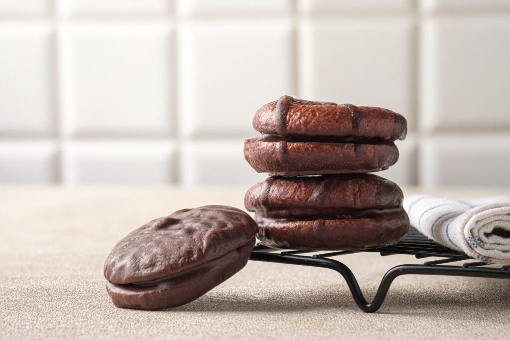 Classic Chocolate Ganache Sandwich Cookies