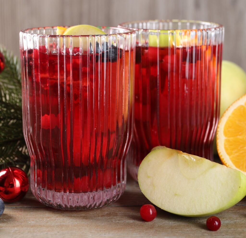 Non-Alcoholic Christmas Fruit Punch