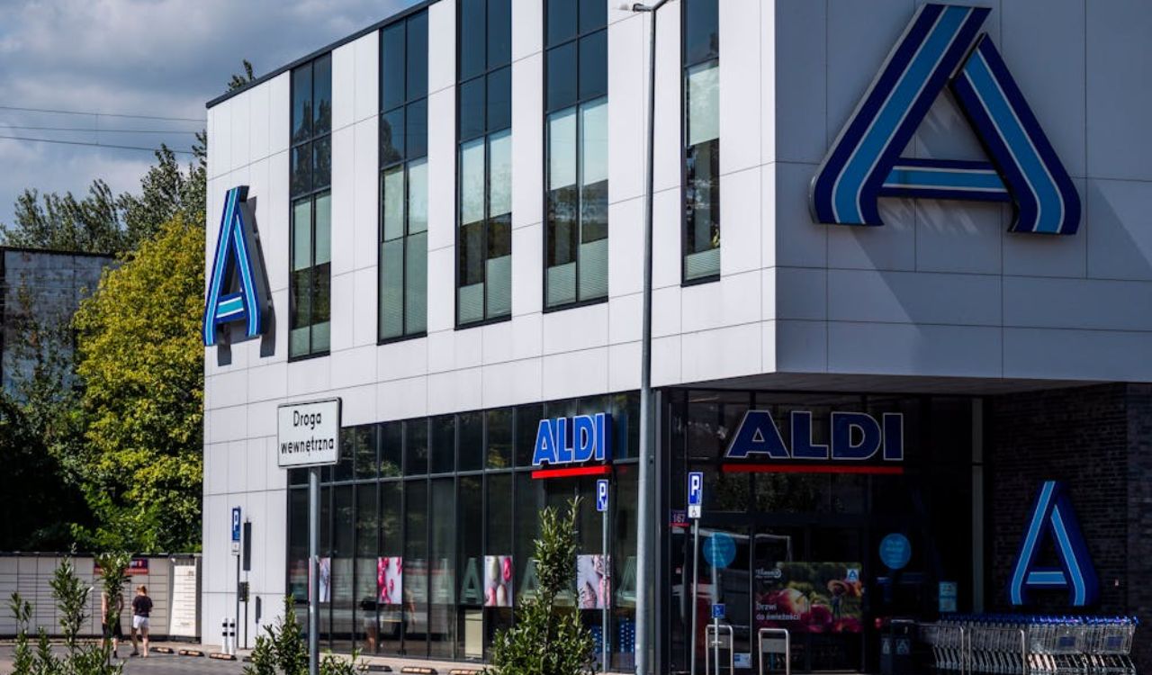 Aldi building