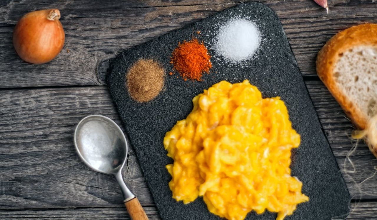 Scrambled eggs and spices on board