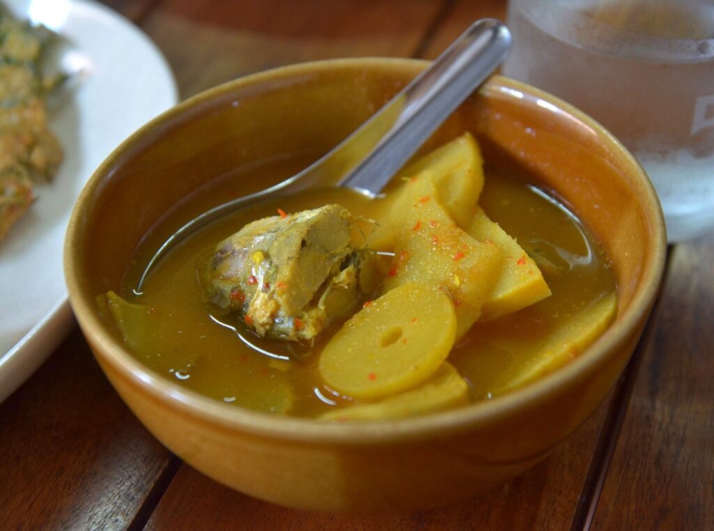 Sri Lankan Sour Fish Curry