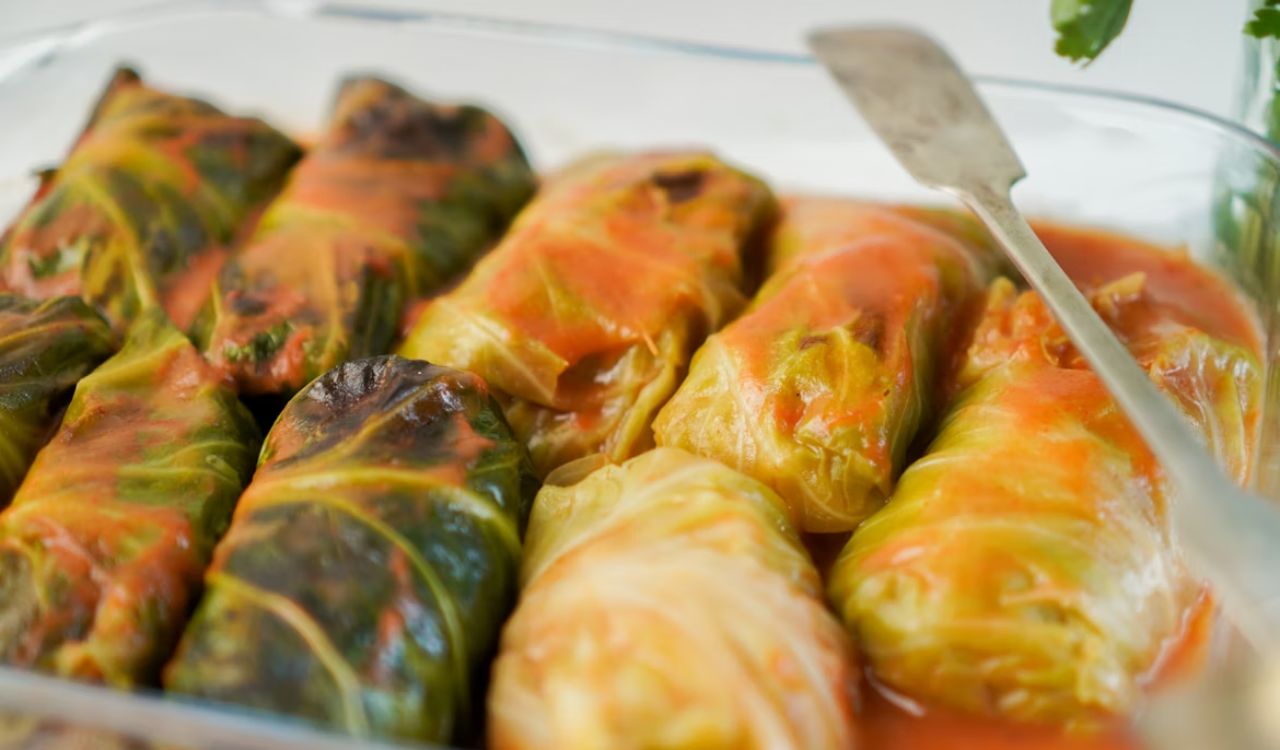 Tray of stuffed cabbages