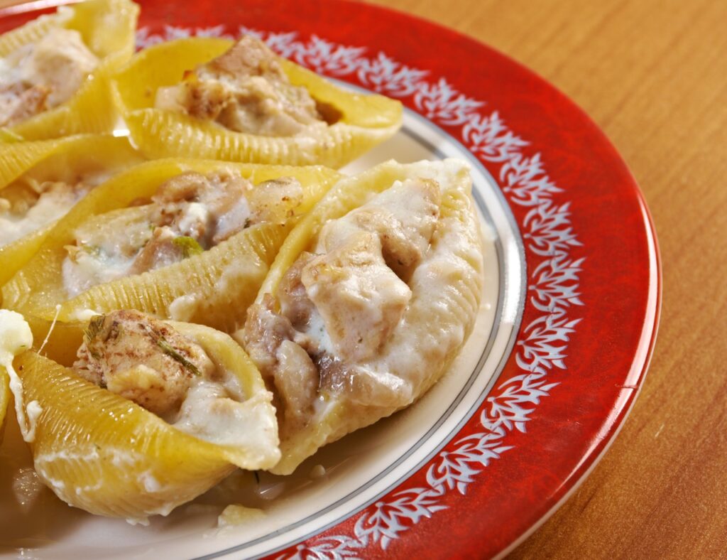 Chicken Alfredo Stuffed Shells