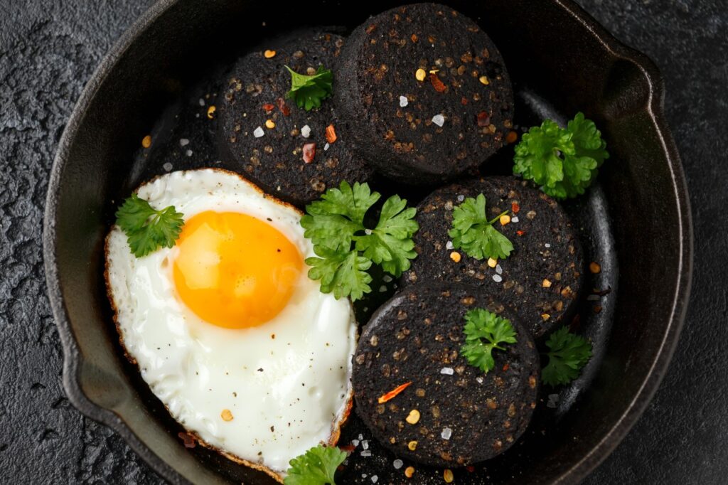 Black Pudding With Eggs