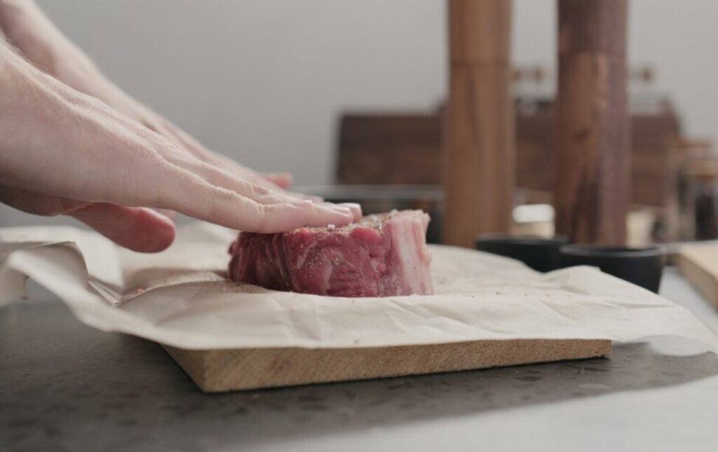 Wrapping Meat at Just the Right Moment