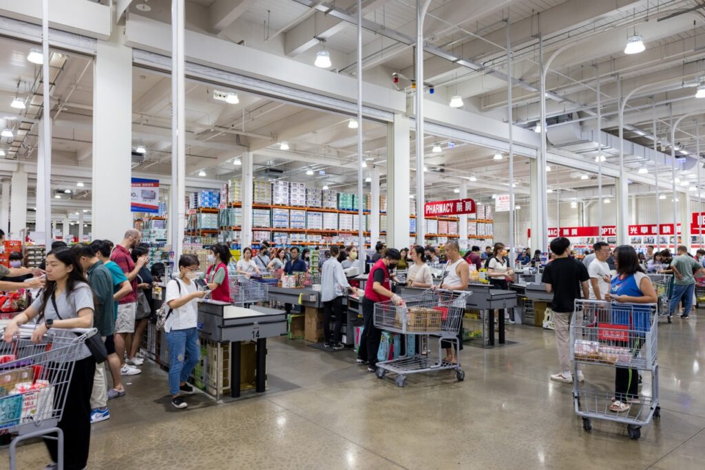 Which Membership Delivers Better Value Costco or Sam’s Club