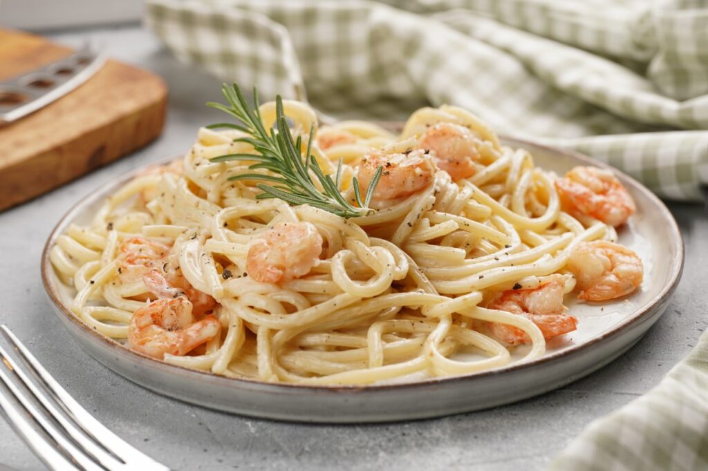 Creamy Garlic Shrimp Pasta