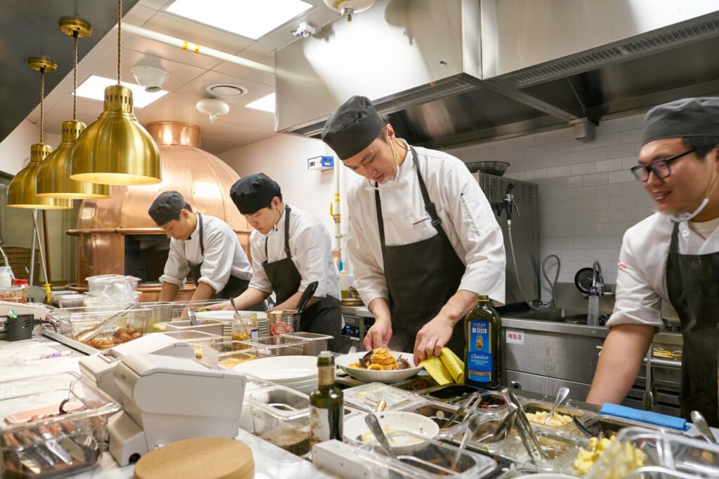 Designing Restaurants That Sound as Good as They Look