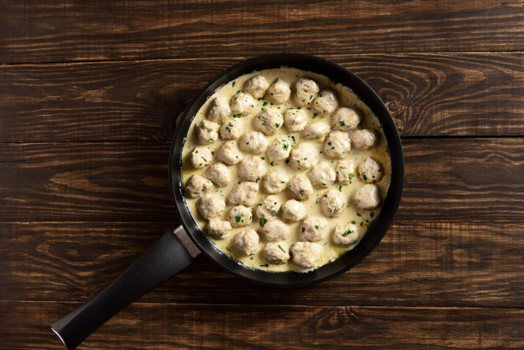 Swedish Meatballs in Cream Sauce