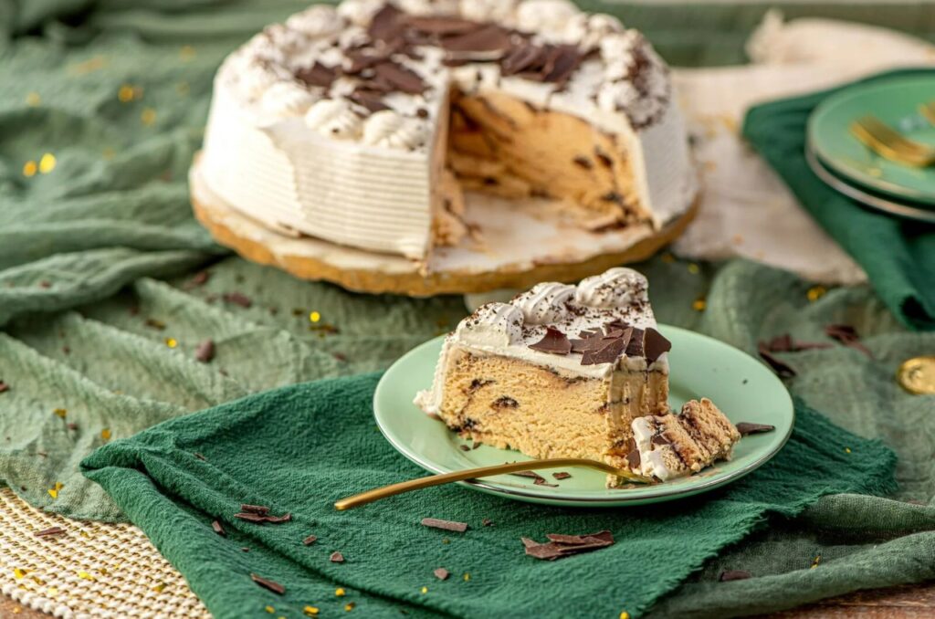 Bailey's Non-Alcoholic Ice Cream Cake 