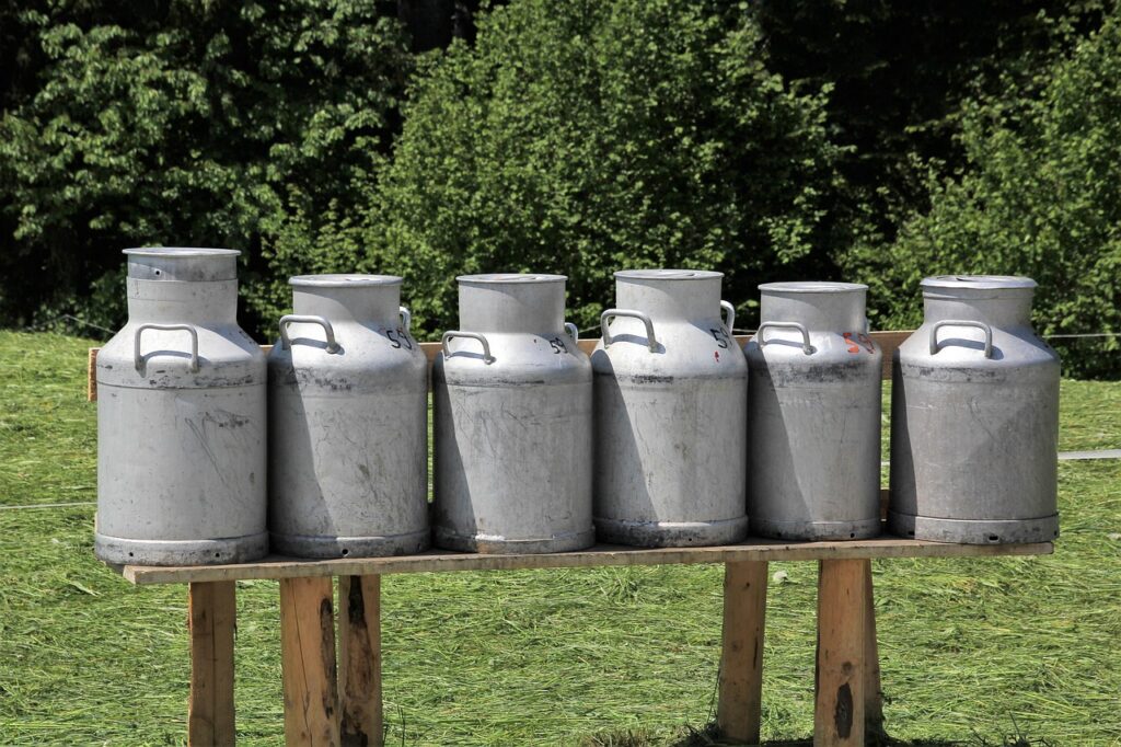 8 Raw Milk Laws Expanding Across U.S. States