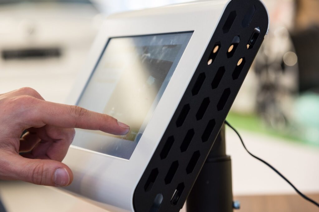 Digital Prompts Reshape the Tipping Experience