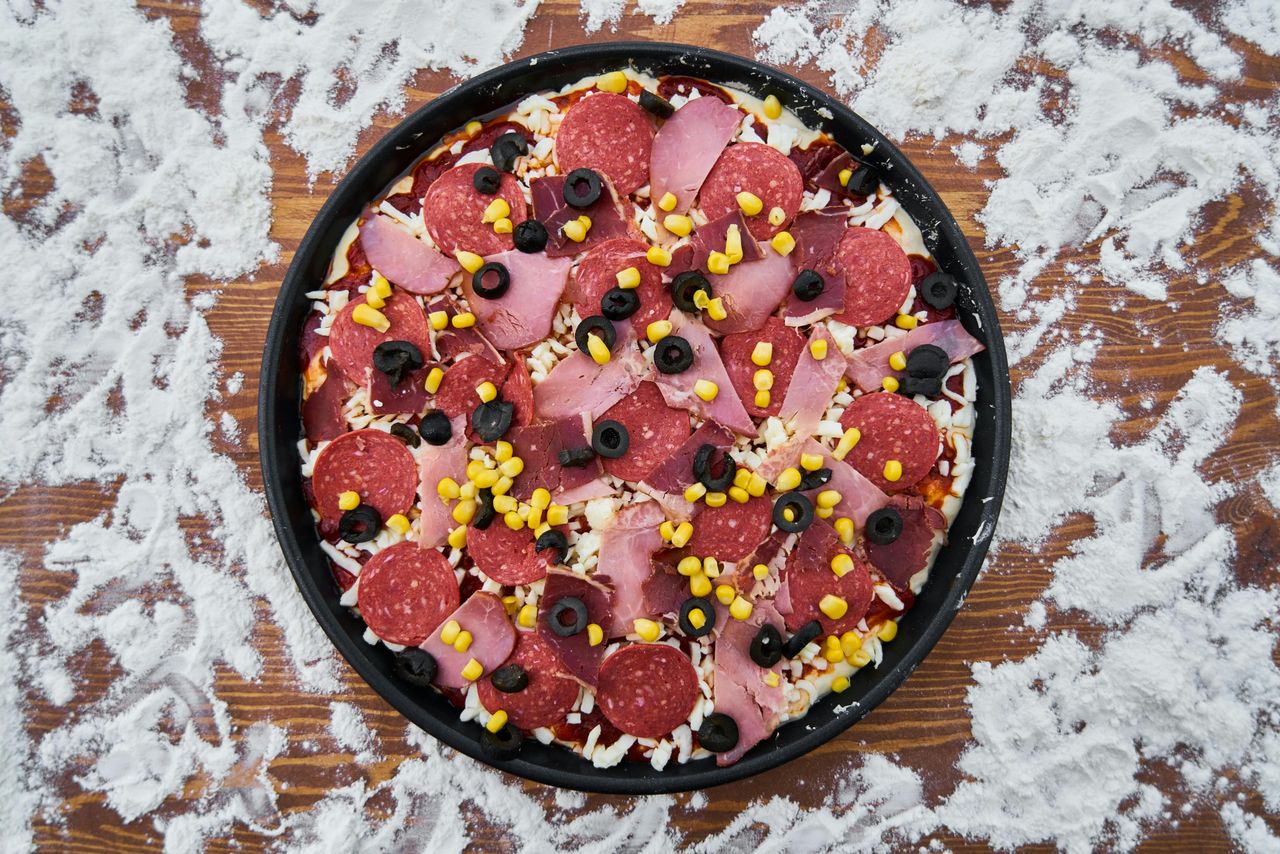 Experts Reveal 10 frozen pizza brands ranked worst to best